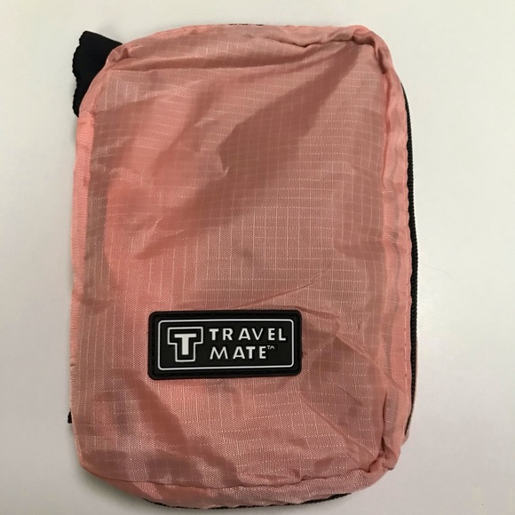 Fold-up travel bag - Picture 2 of 2